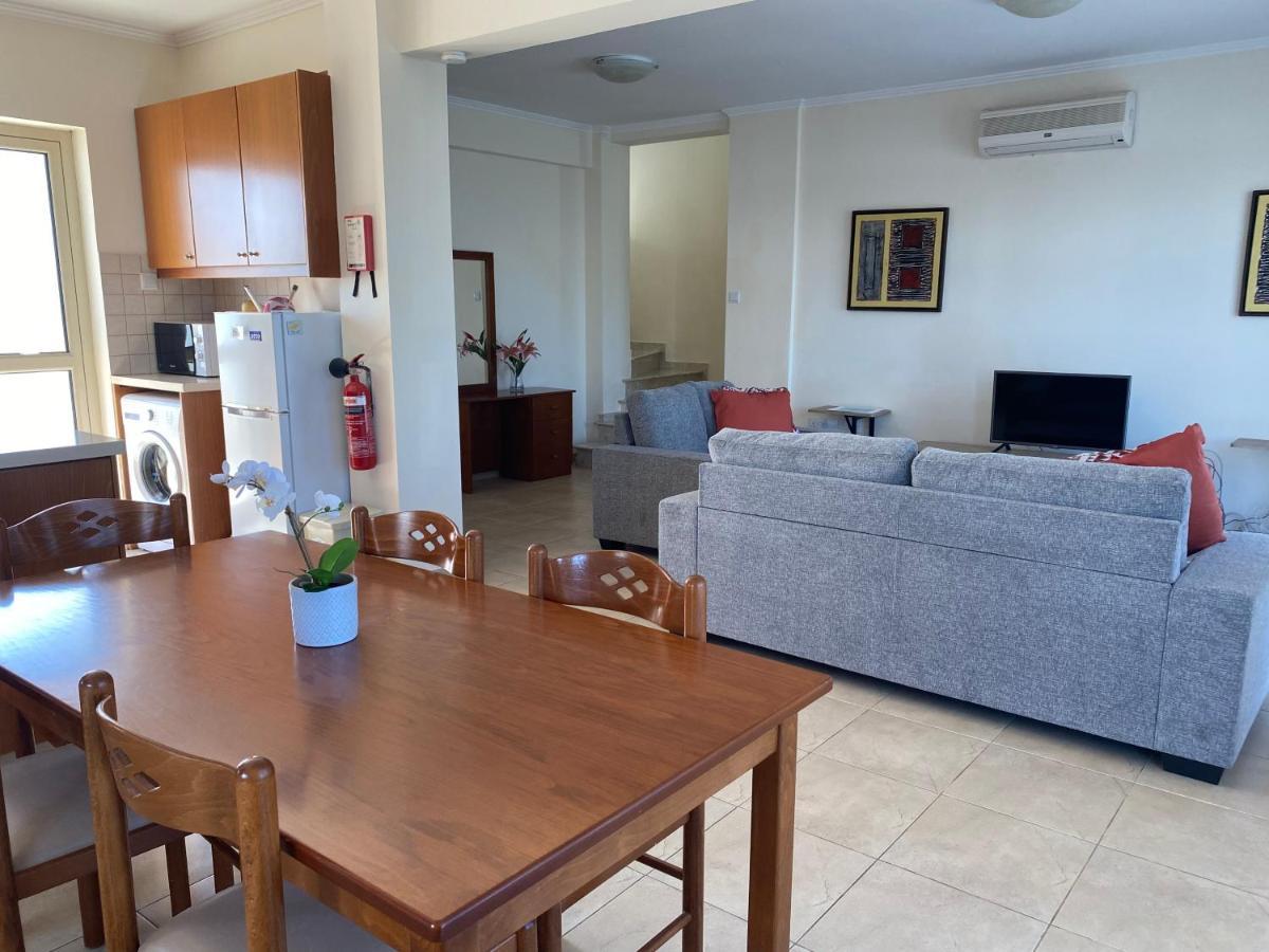 Villas Ithaca Protaras Exteriör bild