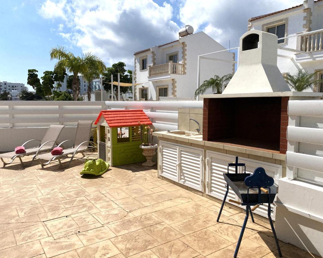 Villas Ithaca Protaras Exteriör bild