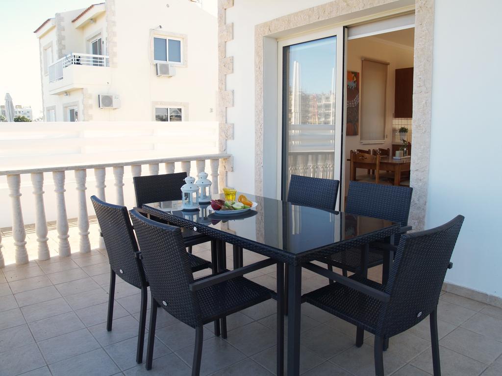 Villas Ithaca Protaras Exteriör bild