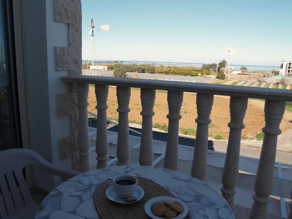 Villas Ithaca Protaras Exteriör bild